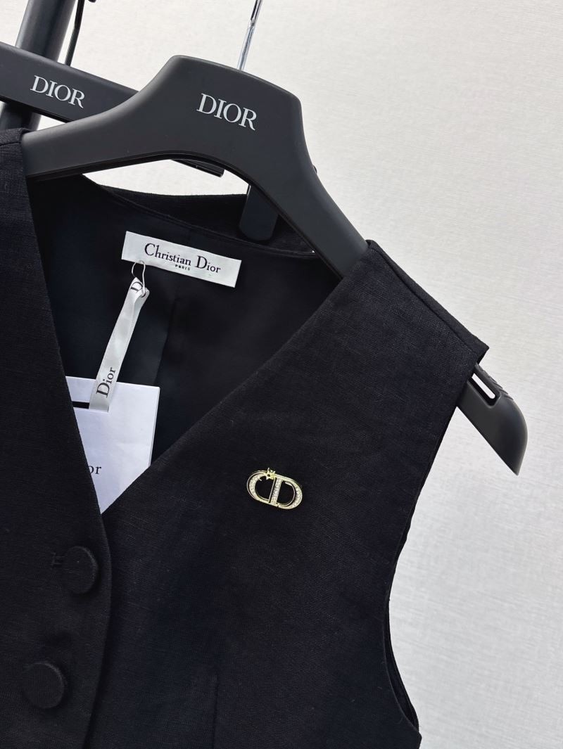 Christian Dior Dress Suits